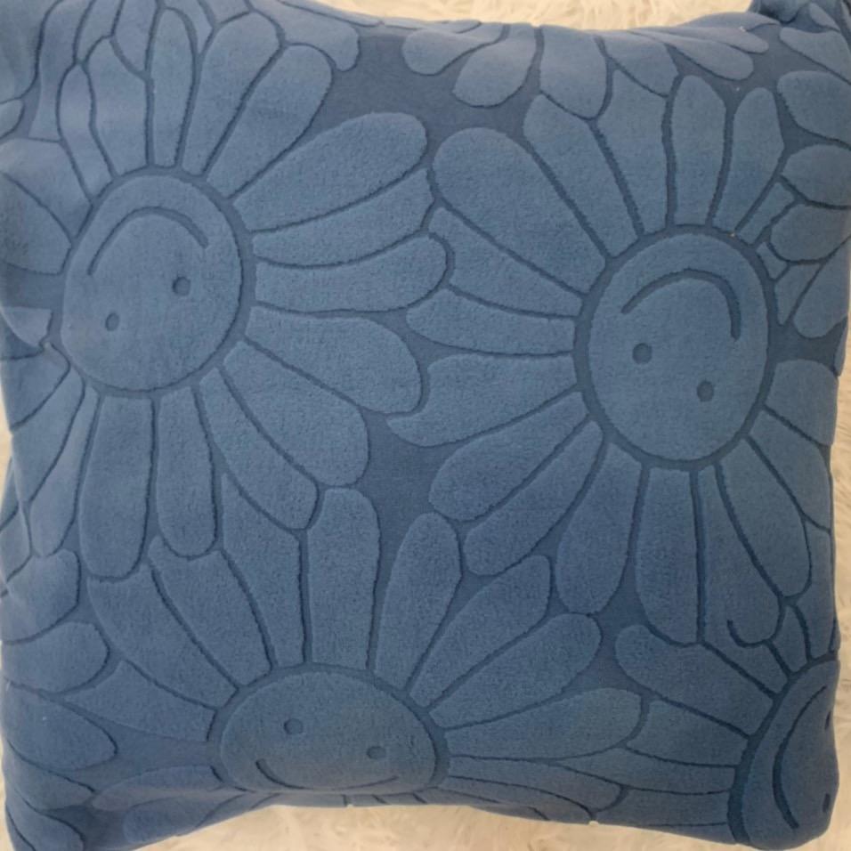 Vỏ gối có chất liệu nỉ nhung 45cm * 45cm